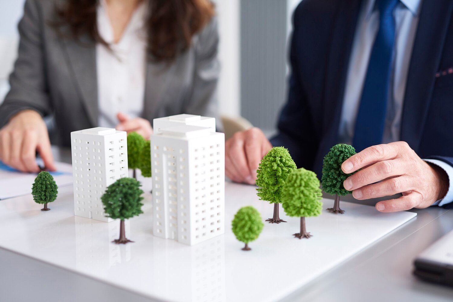 Smart & Sustainable Building Solutions
